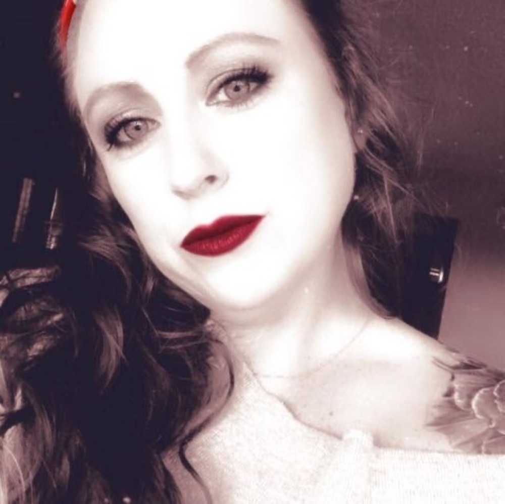 Meet your Posher, Brianne